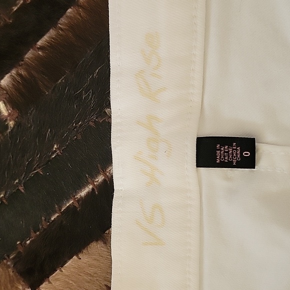 Victoria Secret High Rise, Distressed, White Denim Angel Wings Shorts Size 0 - Picture 5 of 12